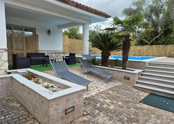 Casa Vacanze Villa Dalu Con Piscina