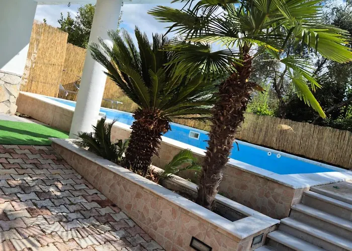 Casa Vacanze Villa Dalu Con Piscina