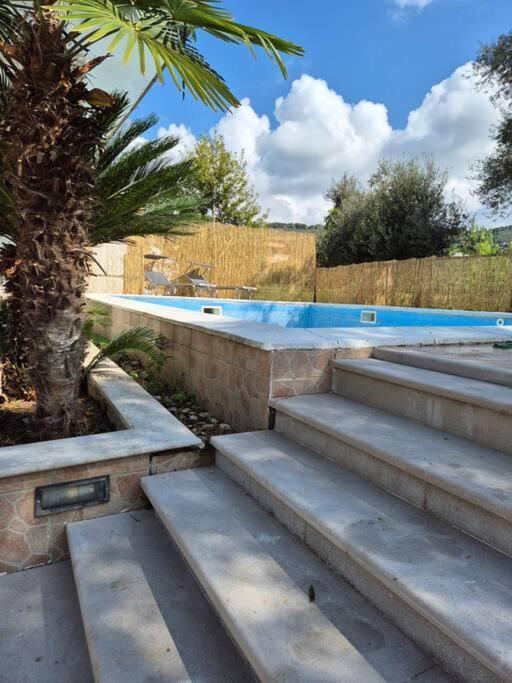 Villa Dalu Con Piscina